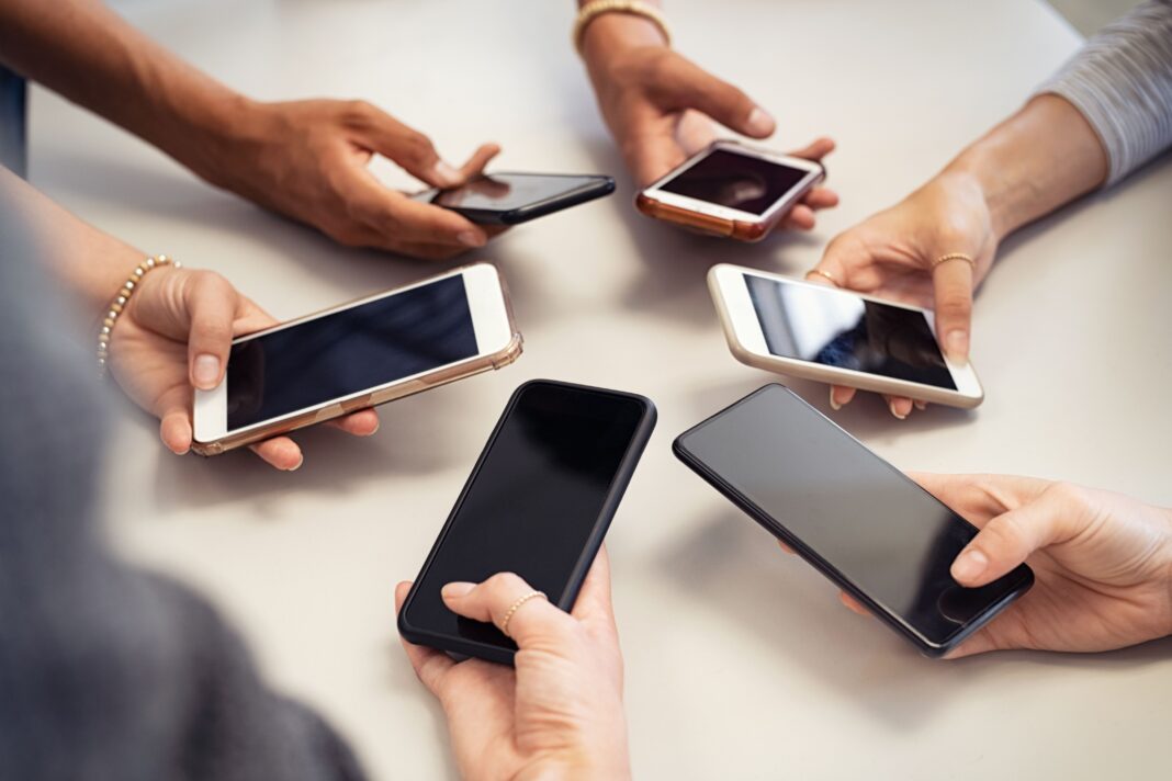 Top 10 Telefoane de Achiziționat în 2026