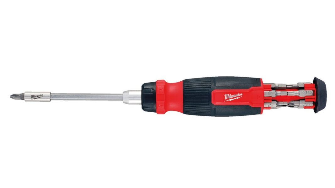 Surubelnita cu clichet multi-bit Milwaukee, 14 in 1, compartiment biti in maner, 4932480582 Surubelnita cu clichet multi-bit Milwaukee, 14 in 1, compartiment biti in maner, 4932480582
