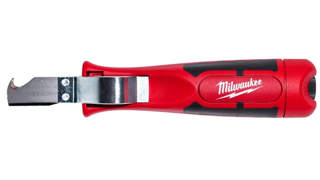 Cleste pentru dezizolare cabluri Milwaukee, pentru diametre de 4-28mm, capac de siguranta, maner cu design anti-alunecare, 4932498269