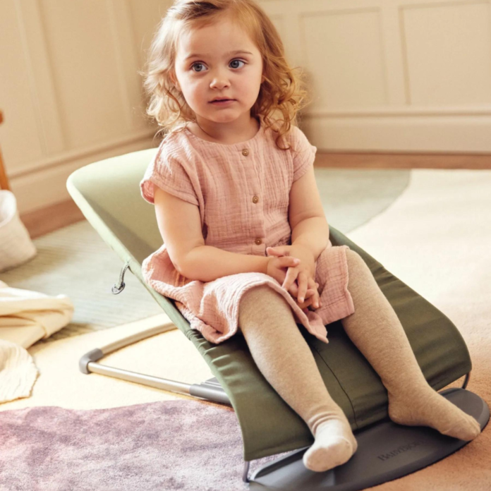 Balansoar Bliss BabyBjorn Black din tesatura matlasata cu aspect Clasic