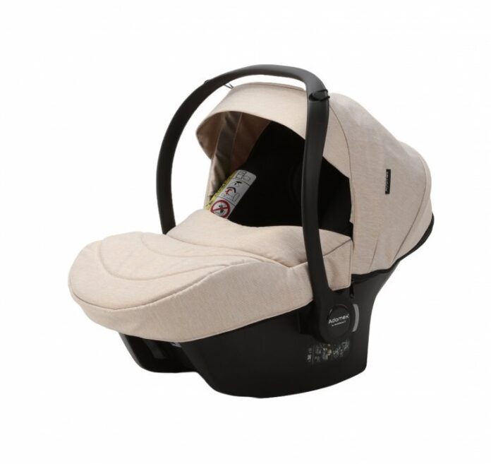 Carucior 3 in 1 pentru copii Adamex Barletta Full Linen TD2 Sweet Amaretto cu scaun auto iSize, landou reglabil, parte sport reglabila pana la orizontala, cadru cu suspensii Carucior 3 in 1 pentru copii Adamex Barletta Full Linen TD2 Sweet Amaretto cu scaun auto iSize, landou reglabil, parte sport reglabila pana la orizontala, cadru cu suspensii