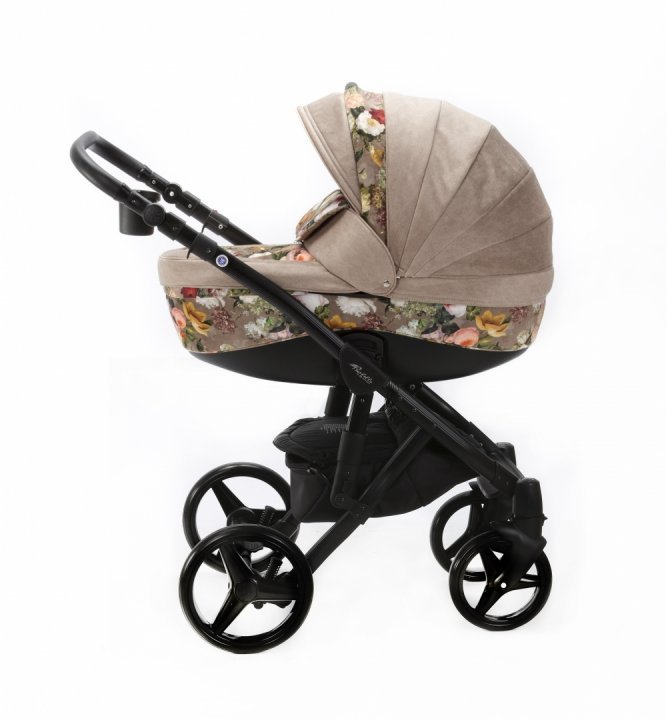Carucior 3 in 1 Adamex Barletta FL5 Flowers Collection oak barrel cu scaun auto iSize, landou cu suport de cap reglabil pe inaltime, parte sport reglabila pana la orizontala, suspensii Carucior 3 in 1 Adamex Barletta FL5 Flowers Collection oak barrel cu scaun auto iSize, landou cu suport de cap reglabil pe inaltime, parte sport reglabila pana la orizontala, suspensii