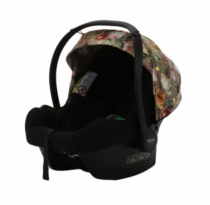 Carucior 3 in 1 Adamex Barletta FL5 Flowers Collection oak barrel cu scaun auto iSize, landou cu suport de cap reglabil pe inaltime, parte sport reglabila pana la orizontala, suspensii Carucior 3 in 1 Adamex Barletta FL5 Flowers Collection oak barrel cu scaun auto iSize, landou cu suport de cap reglabil pe inaltime, parte sport reglabila pana la orizontala, suspensii
