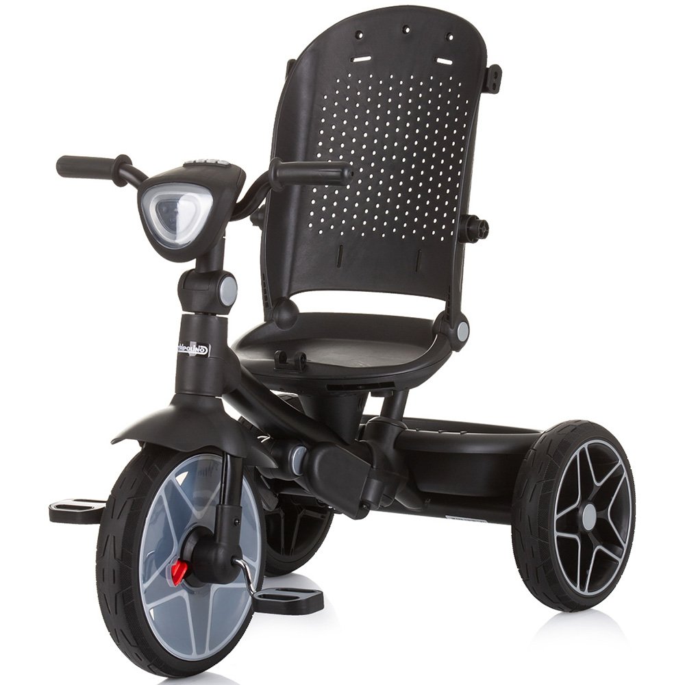 Tricicleta pentru copii Chipolino Derby obsidian, cu copertina si sezut reversibil , spatar reglabil, pozitie somn,frana, suport pentru picioare, maner cu control al directiei, jucarie cu muzica si lumini Tricicleta pentru copii Chipolino Derby obsidian, cu copertina si sezut reversibil , spatar reglabil, pozitie somn,frana, suport pentru picioare, maner cu control al directiei, jucarie cu muzica si lumini