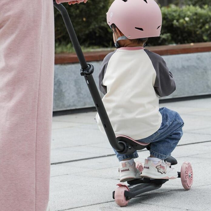 Trotineta pentru copii QPlay Sema EVO Verde 6 in 1 multifunctionala cu scaunel, maner telescopic parental, inaltime ajustabila, cadru din aluminiu, greutate admisa 50 kg