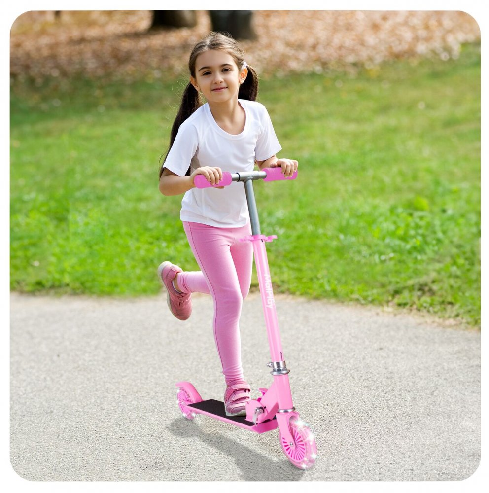Trotineta pliabila si reglabila pentru copii Malplay Pink, cu lumini LED Trotineta pliabila si reglabila pentru copii Malplay Pink, cu lumini LED