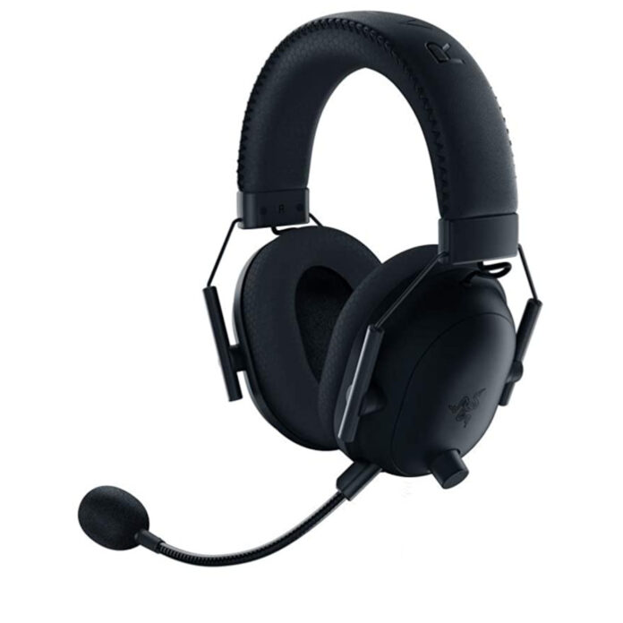 Casti gaming cu microfon Razer BlackShark V2 Pro, Wireless, Advanced passive noise cancellation, THX Spatial Audio, Alb