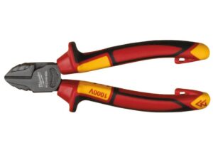 Cleste Milwaukee VDE cu tais lateral, 145 mm, rezistent la coroziune, certificat EN/IEC 60900, manere ergonomice, 4932464566 Cleste Milwaukee VDE cu tais lateral, 145 mm, rezistent la coroziune, certificat EN/IEC 60900, manere ergonomice, 4932464566