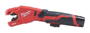 Taietor de tevi cu acumulator M12 Milwaukee RAPTOR, pentru tevi din otel, cu incarcator M12, 4933479242 Taietor de tevi cu acumulator M12 Milwaukee RAPTOR, pentru tevi din otel, cu incarcator M12, 4933479242